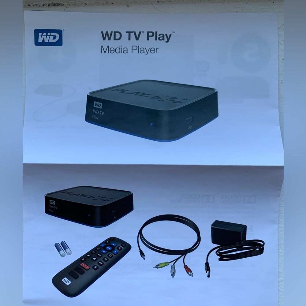 WD TV Play Media Player NWT IN BOX